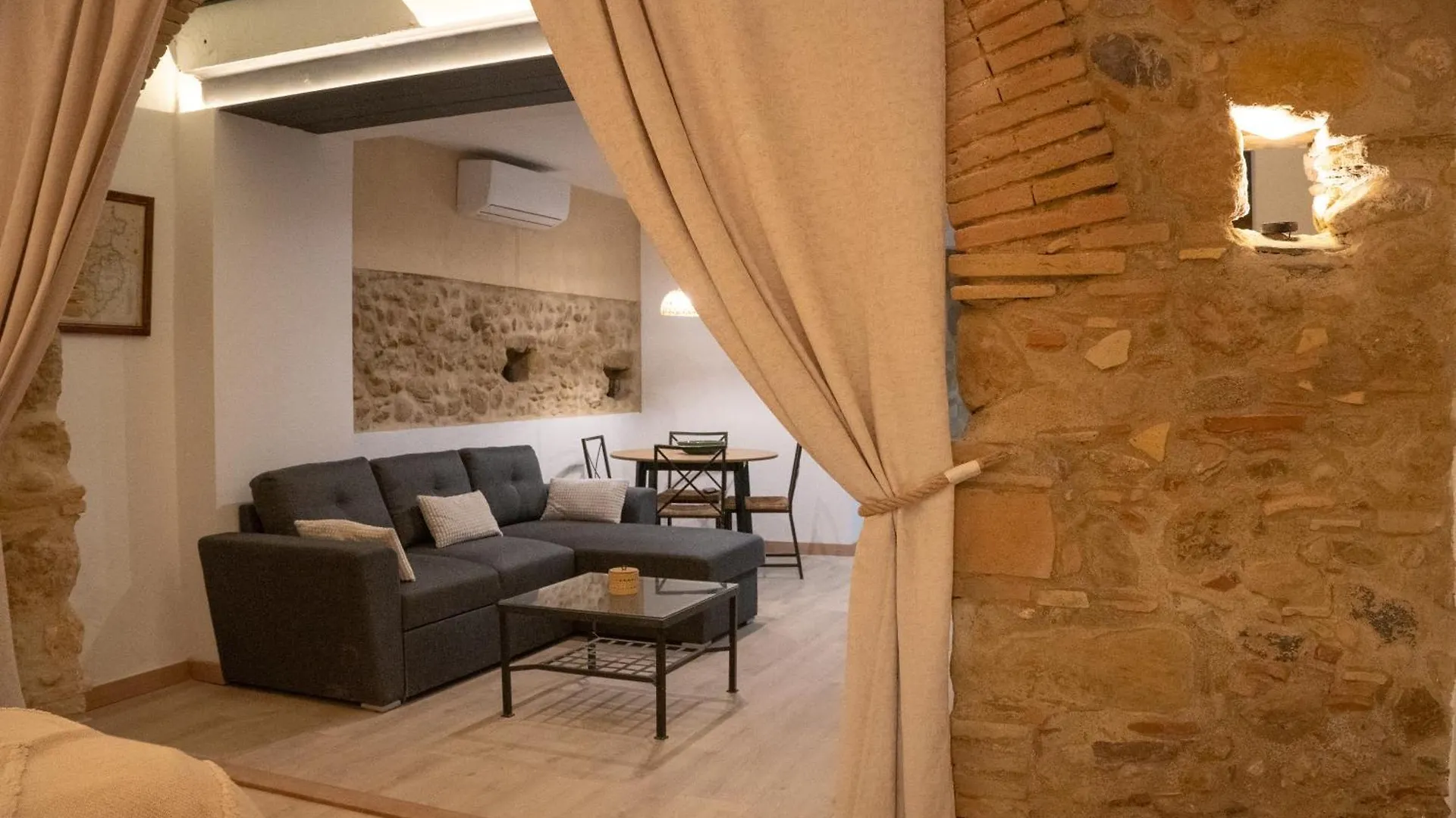 Apartment Can Joan Loft Alt Emporda Ordis Spain